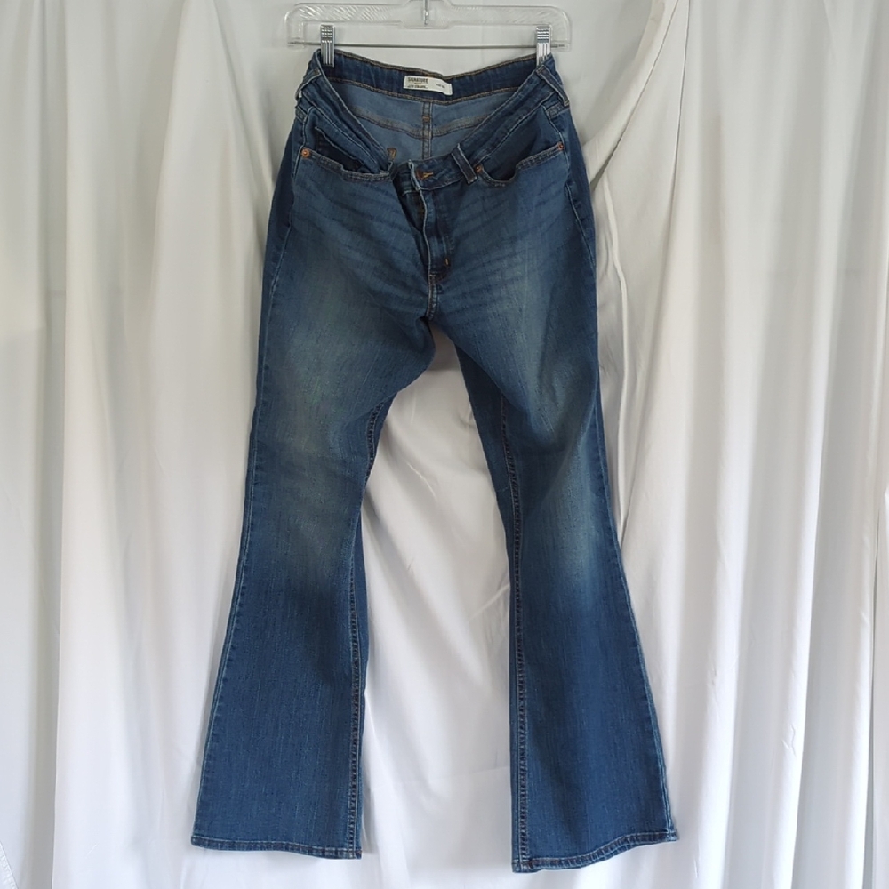 Signature by Levi Strauss Medium Blue Flare Jeans